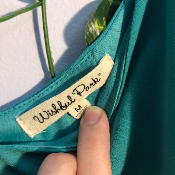 Two Layered Tank Top - Picture 2 of 3